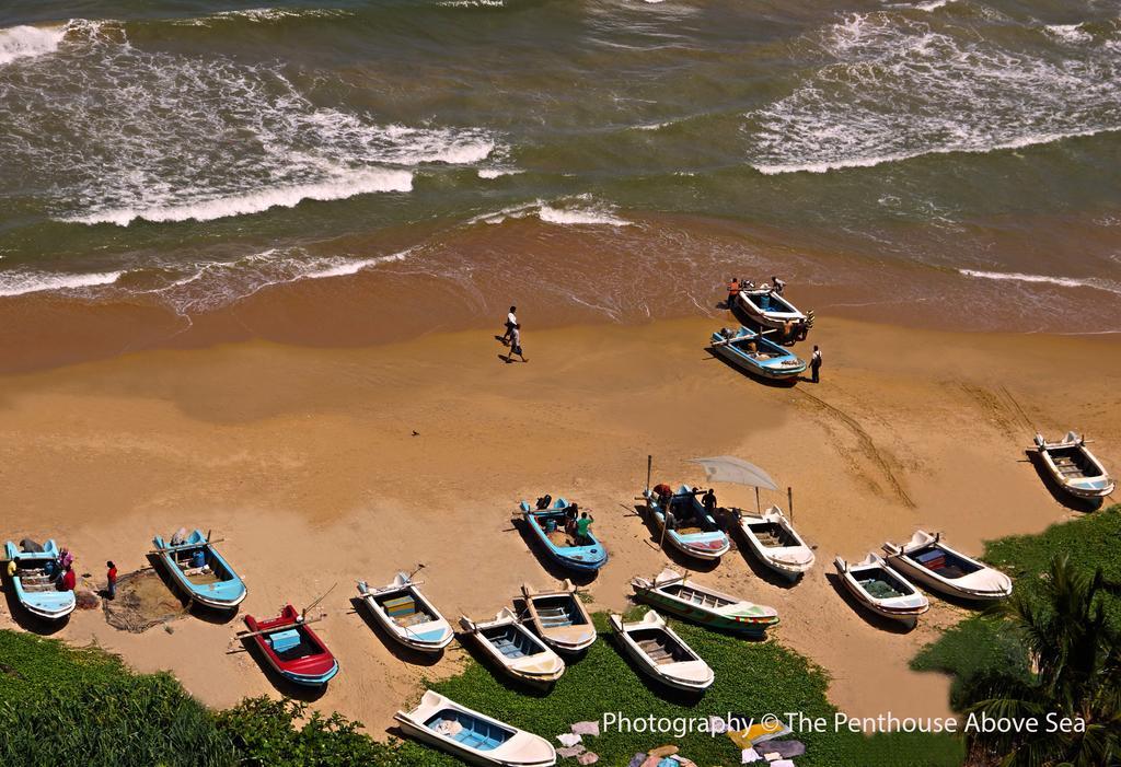 The Penthouse Above Sea Apartment Dehiwala-Mount Lavinia Екстериор снимка