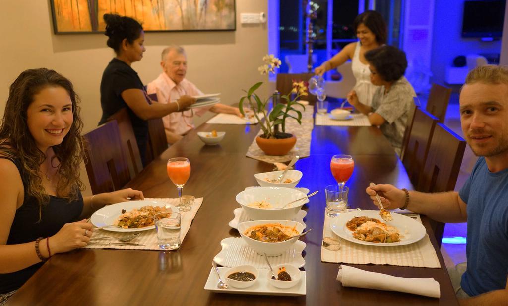 The Penthouse Above Sea Apartment Dehiwala-Mount Lavinia Екстериор снимка