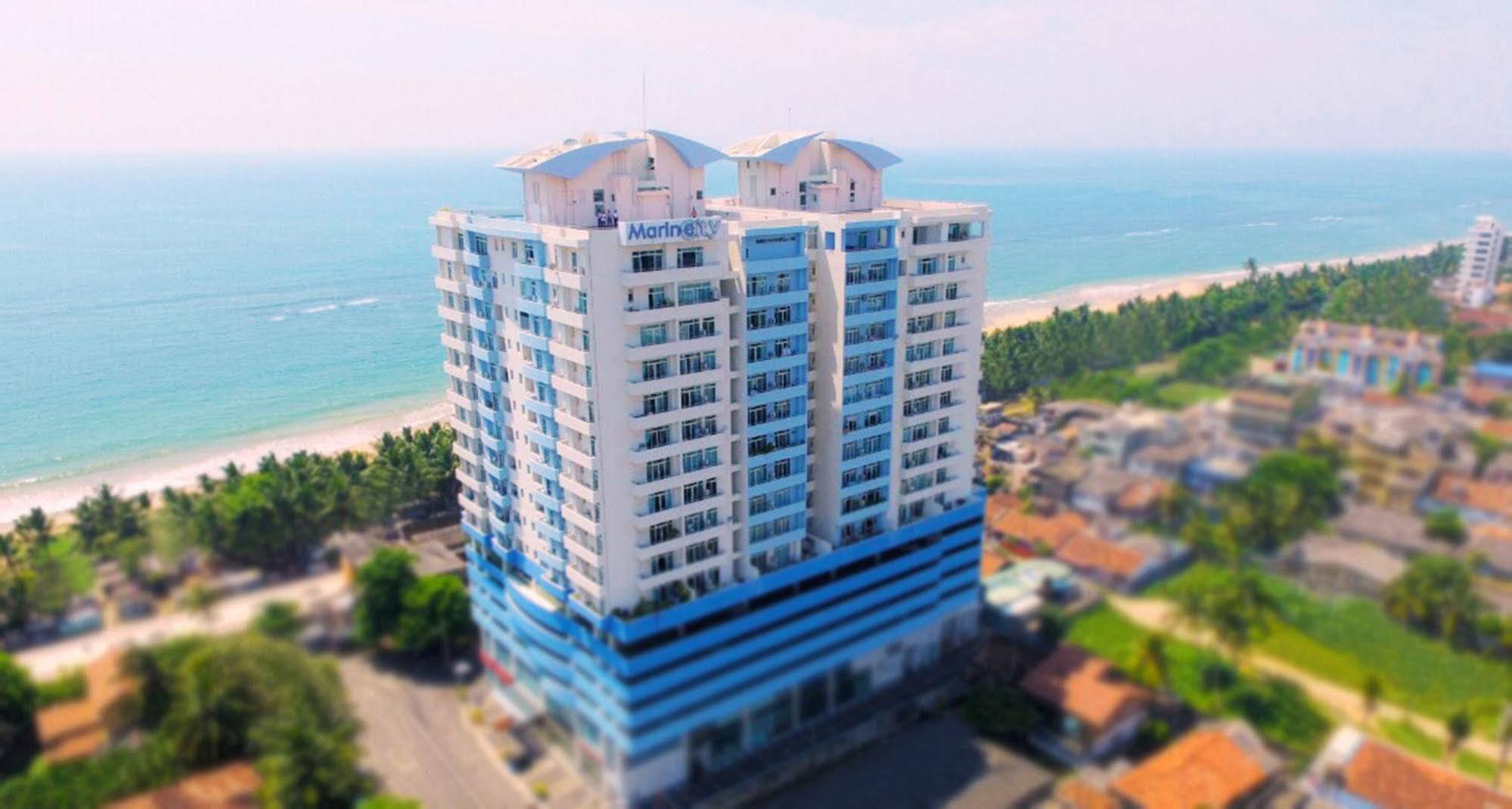 The Penthouse Above Sea Apartment Dehiwala-Mount Lavinia Екстериор снимка